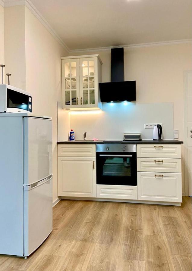 Wohnung Im Erdgeschoss ビーティッヒハイム・ビッシンゲン エクステリア 写真